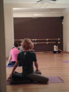 El Club de Yoga Pilates de la Buena Energia tambien senior Sano y Vital